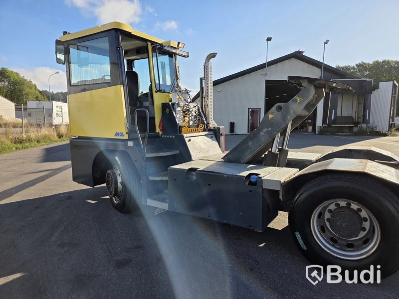 Terminaltraktor MOL Typ 225/4X2 -2016