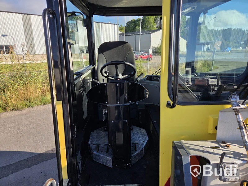 Terminaltraktor MOL Typ 225/4X2 -2016
