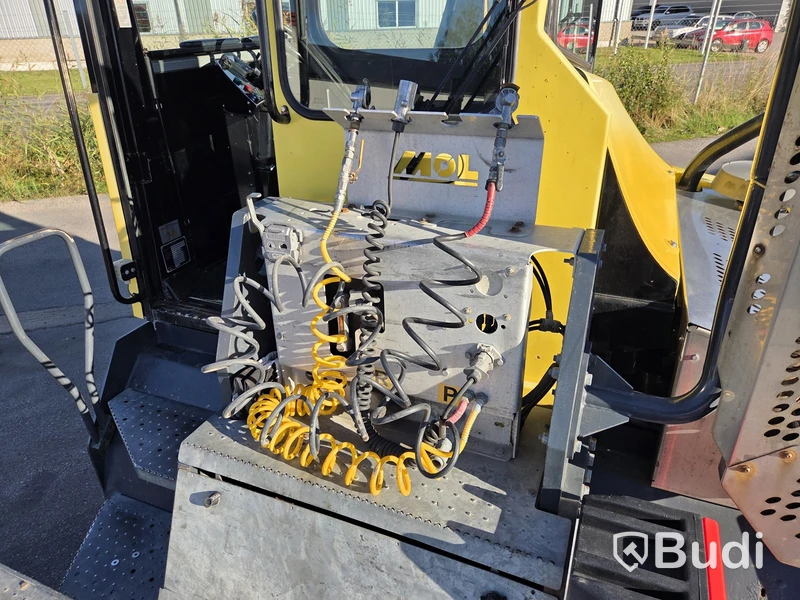 Terminaltraktor MOL Typ 225/4X2 -2016
