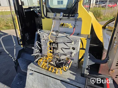 Terminaltraktor MOL Typ 225/4X2 -2016