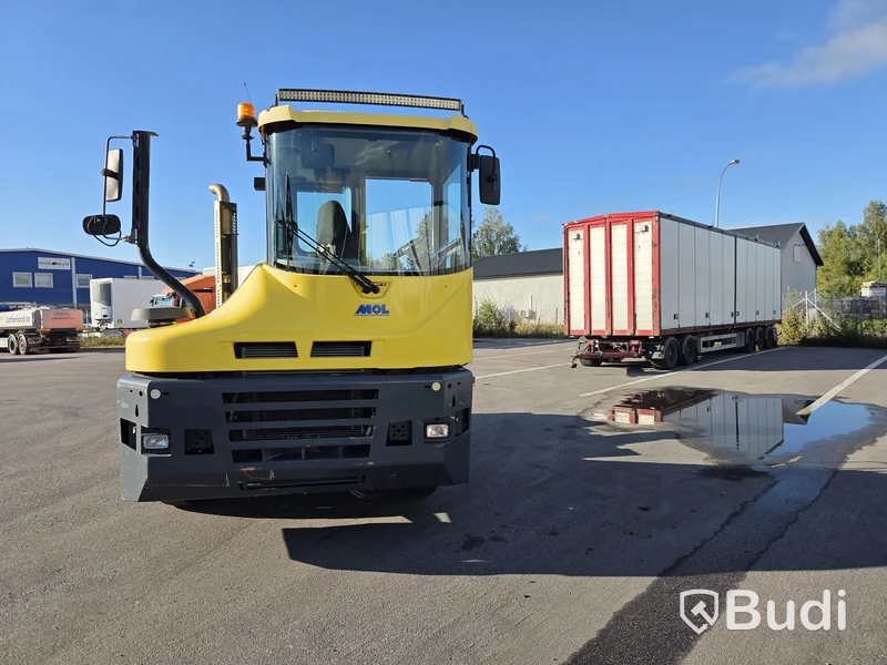 Terminaltraktor MOL Typ 225/4X2 -2016