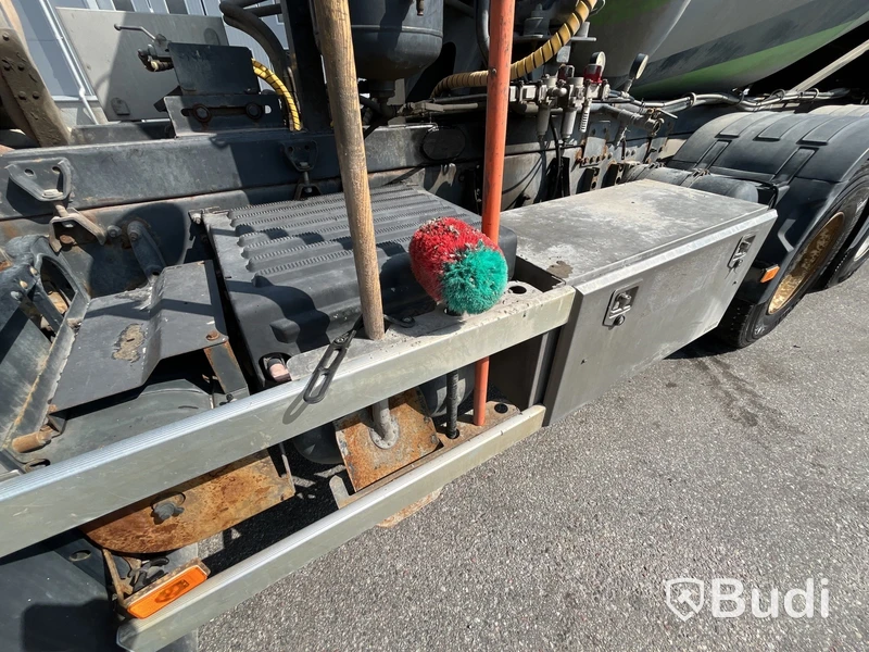 Betongbil Volvo FM 10.8 8x4 I-Shift -2011 | EXPORT ONLY