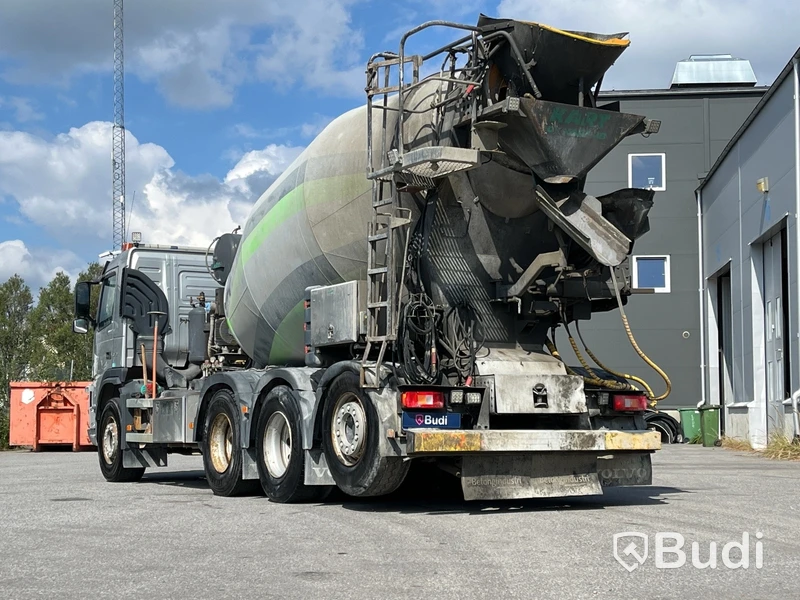 Betongbil Volvo FM 10.8 8x4 I-Shift -2011 | EXPORT ONLY
