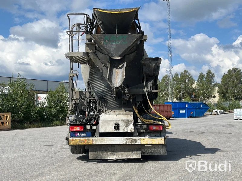 Betongbil Volvo FM 10.8 8x4 I-Shift -2011 | EXPORT ONLY