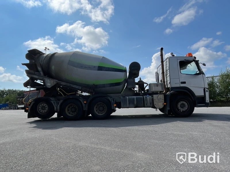 Betongbil Volvo FM 10.8 8x4 I-Shift -2011 | EXPORT ONLY