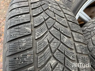 Vinterhjul Audi RSQ8 GoodYear 275/40R22