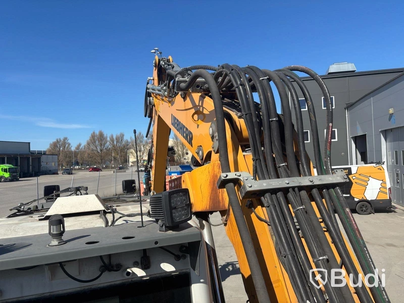 Liebherr LH18