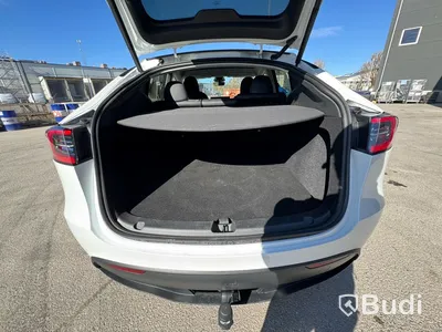 Tesla Model Y Performance -2024 | 534 hp | Tow bar