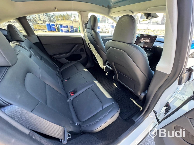 Tesla Model Y Performance -2024 | 534 hp | Tow bar