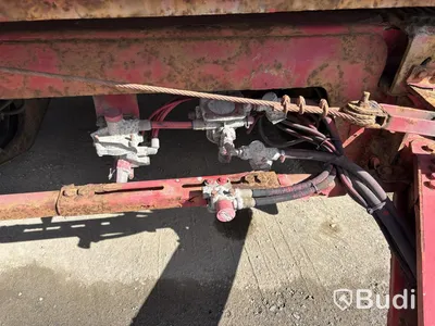 Lastbilssläp VAK V-4-40 -2007 | Reparationsobjekt