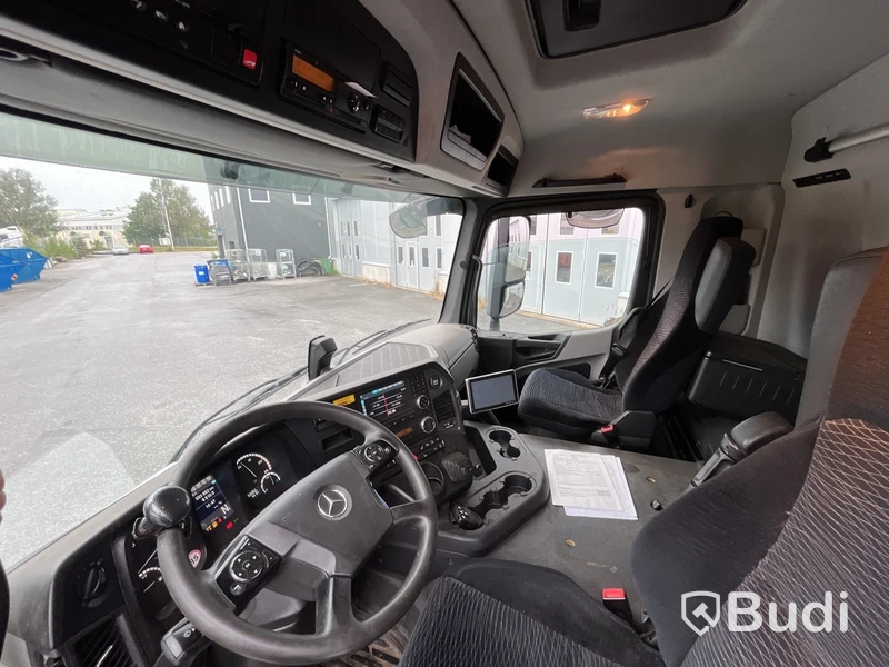 Lastbil Mercedes-Benz 963-0-C ANTOS -2014 |