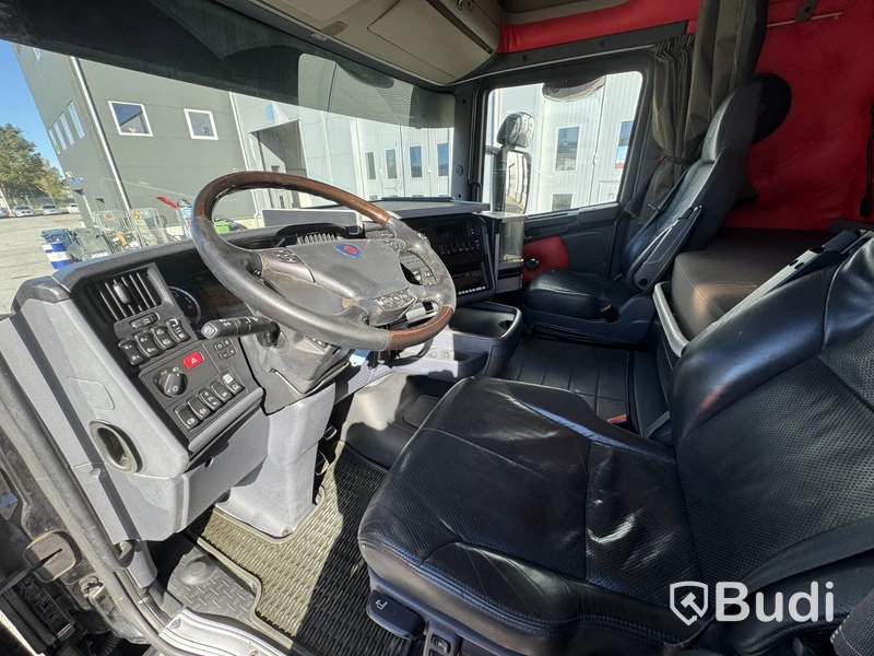 Kranbil Scania R520LB 8X4*4 | Palfinger 23T
