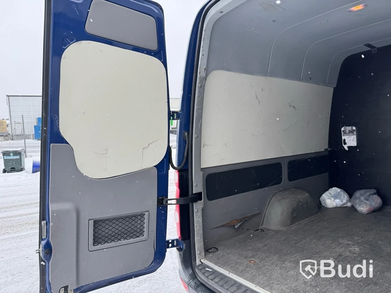 Skåpbil Volkswagen Crafter Kombi 2.0 TDI -2014 | 9-sitsig