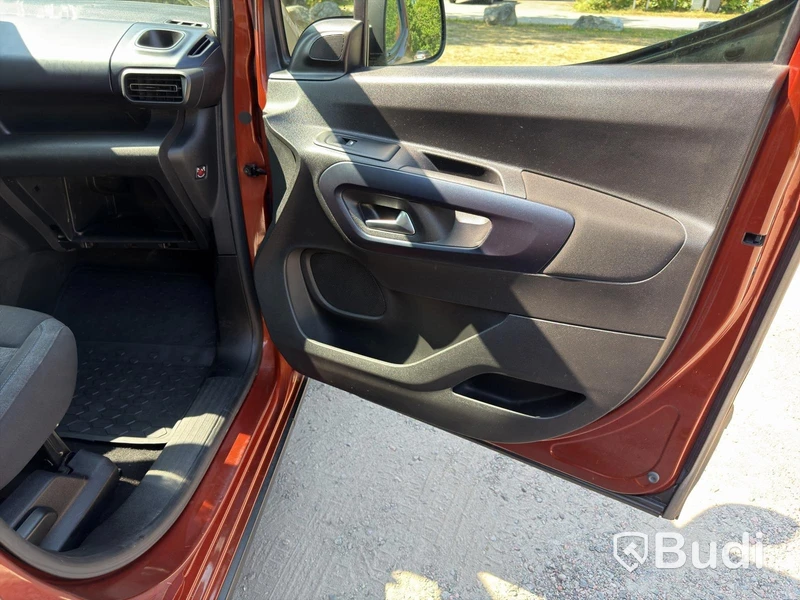 Peugeot Rifter 1.5 BlueHDi, 7-Seater (130 hp) - 2020