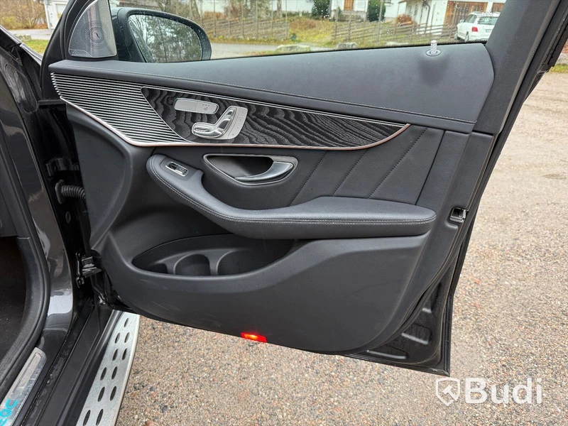 Mercedes-Benz EQC 400 4MATIC 80kWh N293 (408hk) -2020