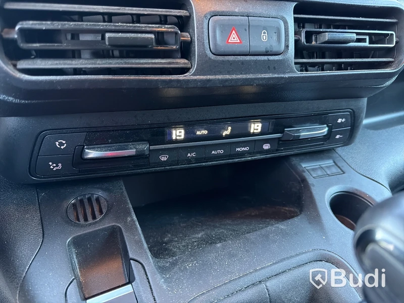 Peugeot Partner 1.5 HDI Skåp (100hk) -2021 (Endast 2290 mil)