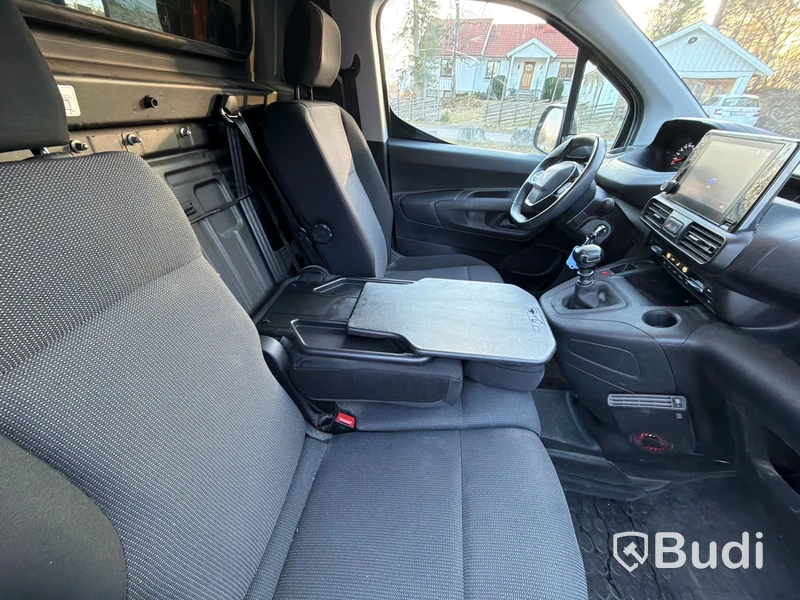 Peugeot Partner 1.5 HDI Skåp (100hk) -2021 (Endast 2290 mil)