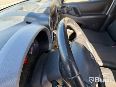 Peugeot Partner 1.6 BlueHDI Skåp (100hk) -2017