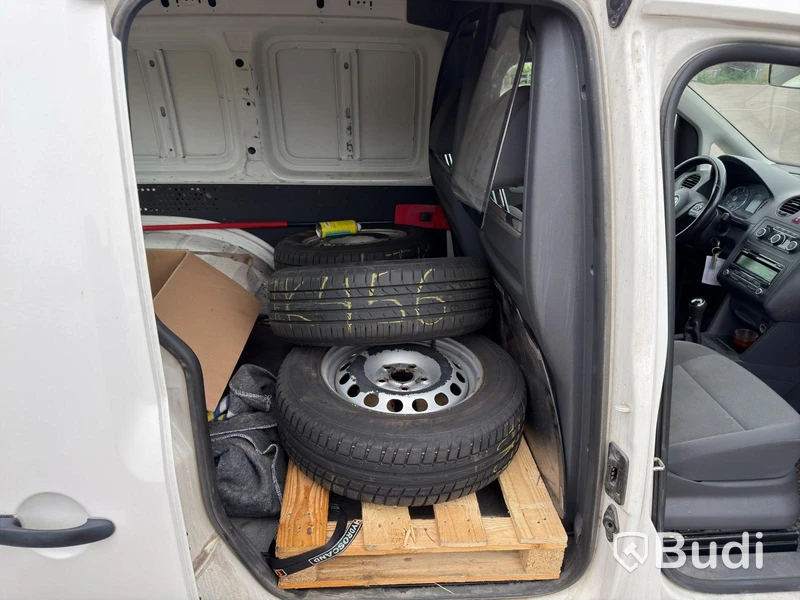 Volkswagen Caddy 1.6 TDI Panel Van (75 hp) -2015