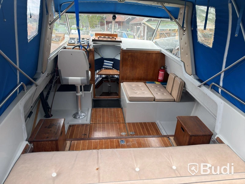 Nimbus 800 Turbo Motorboat – Volvo Penta AQD40A | Trailer included | 1981