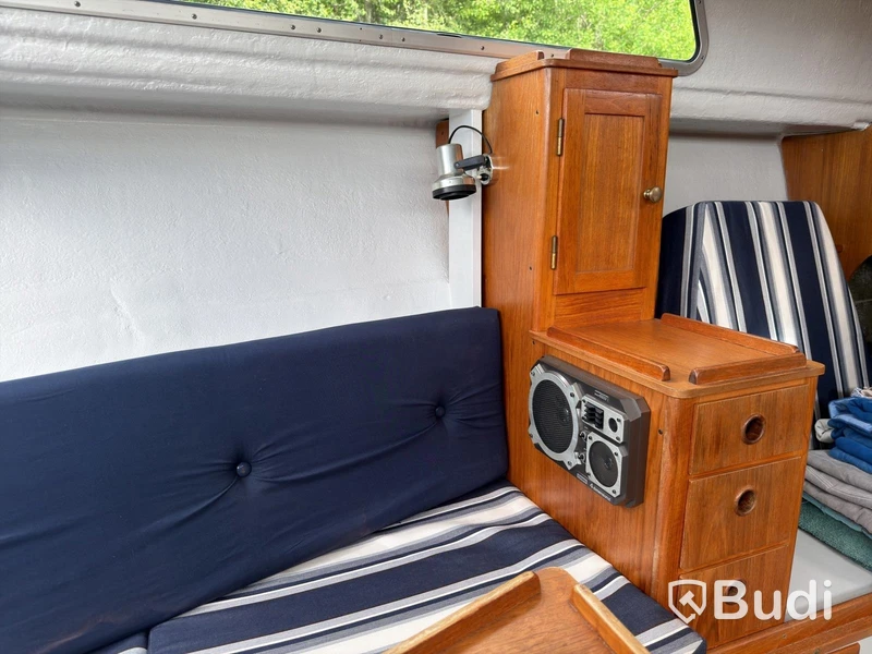Nimbus 800 Turbo Motorboat – Volvo Penta AQD40A | Trailer included | 1981