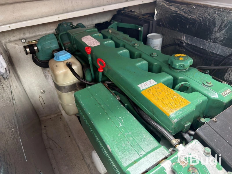 Nimbus 800 Turbo Motorboat – Volvo Penta AQD40A | Trailer included | 1981