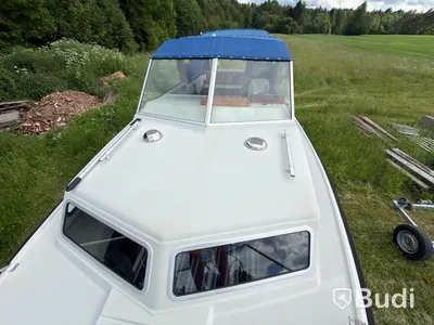 Nimbus 800 Turbo Motorboat – Volvo Penta AQD40A | Trailer included | 1981