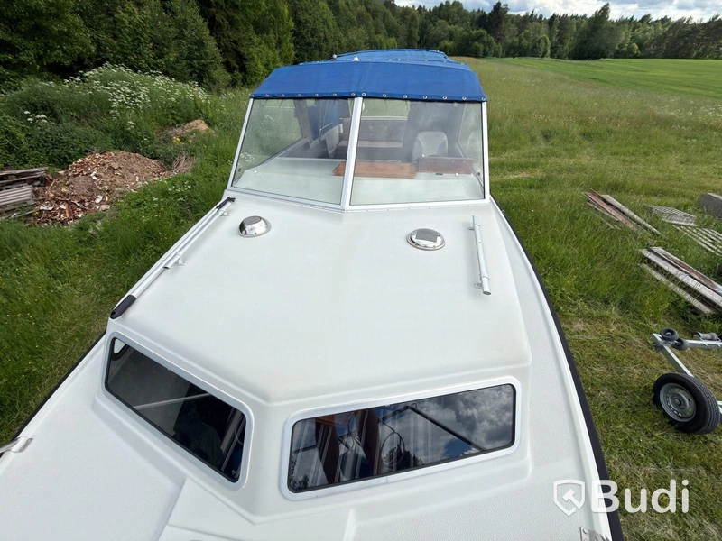 Nimbus 800 Turbo Motorboat – Volvo Penta AQD40A | Trailer included | 1981