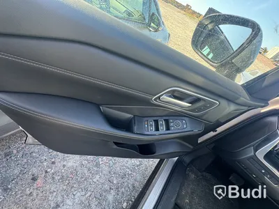 Elhybrid Nissan NISSAN X-TRAIL -2025 | BENSIN