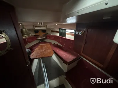 Kabinbåt Bever 740 med "ny" motor och vagn Längd (m): 7,4