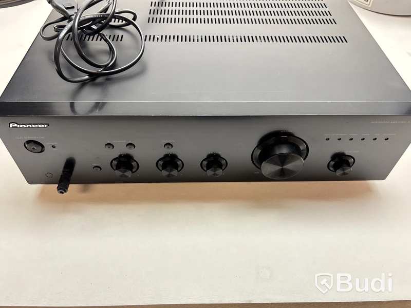 4 st. Högtalare Electro-Voice, EVID C8.2LP inkl. förstärkare Pioneer A-10K