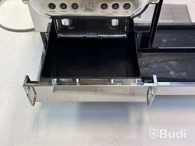 Kaffemaskin / Espressomaskin NESPRESSO Aguila 220 PRO