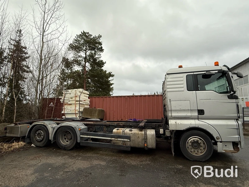 Lastbil MAN 21X TGX 26.360 6X2-2 LL -2014 | Reparationsobjekt