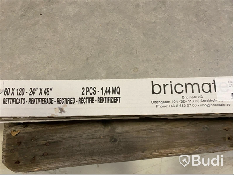 10,08 kvm Kakel Bricmate J612 RUNÖ LIGHT GREY 60x120 cm, shade AA7
