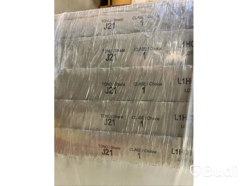 33,17 kvm Kakel Bricmate J66 NORRVANGE GREY 60x60cm, shade J21