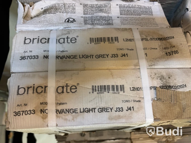 ca 19,17 kvm Kakel Bricmate J33 NORRVANGE LIGHT GREY 30x30 cm, shade J41