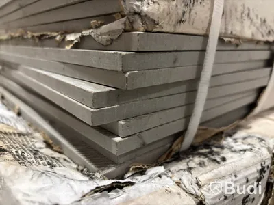 ca 19,17 kvm Kakel Bricmate J33 NORRVANGE LIGHT GREY 30x30 cm, shade J41