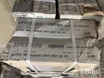ca 34,35 kvm Kakel Bricmate J33 NORRVANGE LIGHT GREY 30x30 cm, shade J41