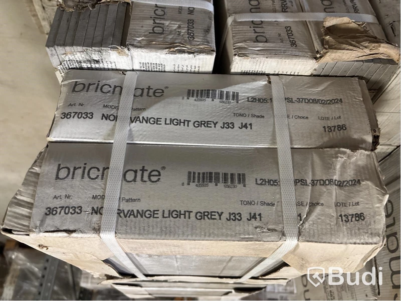 ca 34,35 kvm Kakel Bricmate J33 NORRVANGE LIGHT GREY 30x30 cm, shade J41