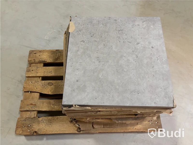 ca 8,64 kvm Kakel Bricmate Z66 NORRVANGE GREY, 60x60 cm, SHADE/TONO 07, UTOMHUS