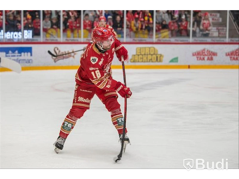 #18 Jesper Linden - Hemma