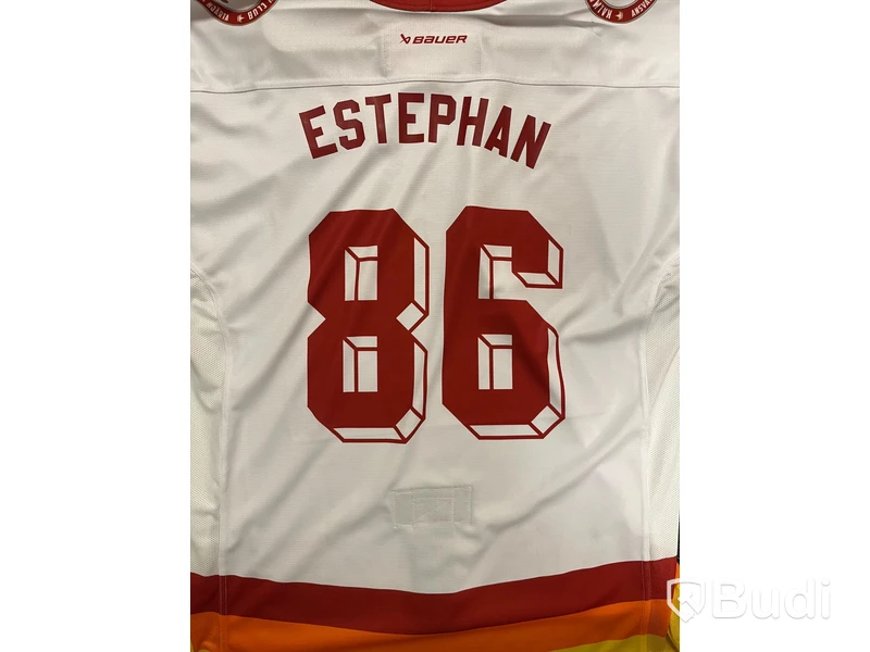 #86 ESTEPHAN