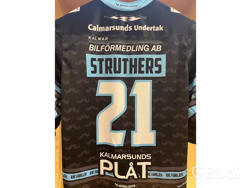 #21 Struthers - Mustaschkampen