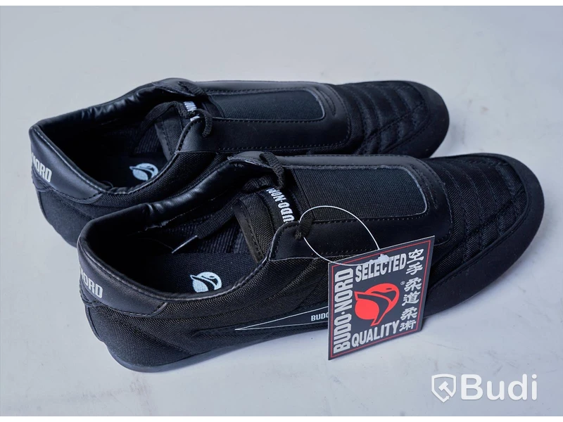 Skor - Budo Nord Kampsport stl. 43