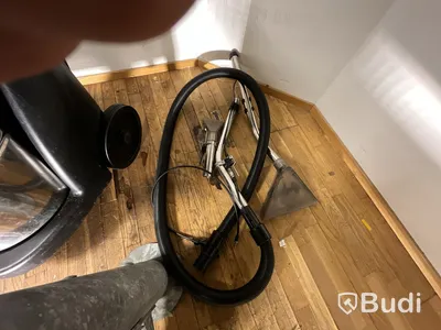 Carpet Cleaner (mattrengöringsmaskin