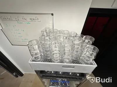 Diskvagn, glas & whiteboard