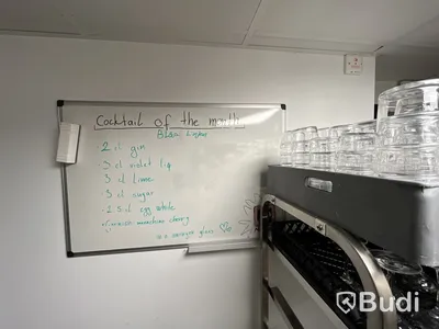 Diskvagn, glas & whiteboard