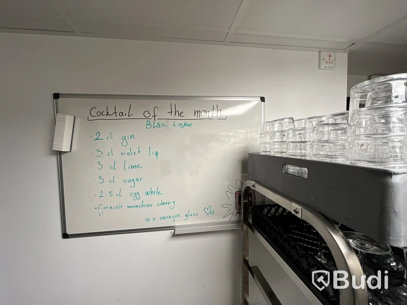 Diskvagn, glas & whiteboard