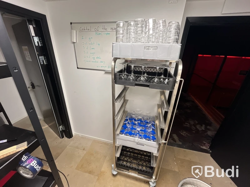 Diskvagn, glas & whiteboard