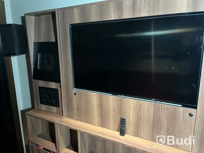 Allt i rummet - inkl. Samsung 43” TV